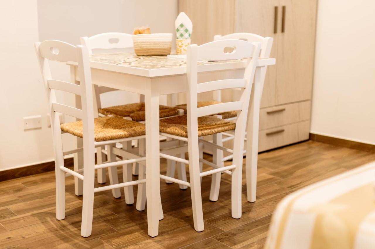 Nonna Vittoria Apartments Mola di Bari Extérieur photo